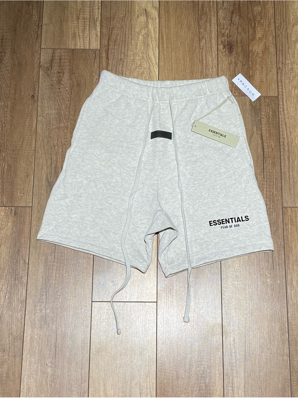 Essentials Fear of God Light Oatmeal Gray White Shorts Brand New